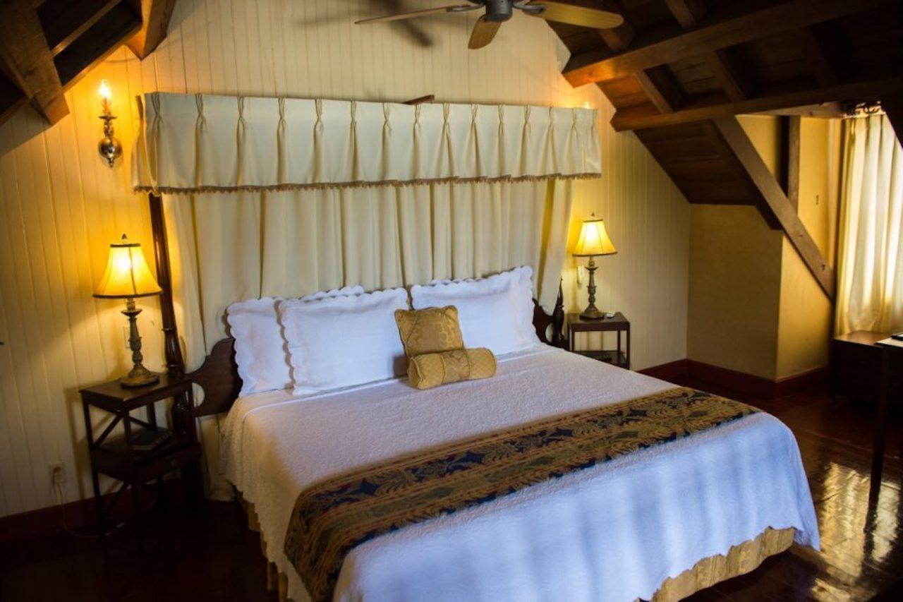 Copper And Lumber Store Hotel English Harbour Екстериор снимка