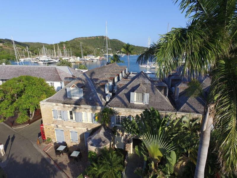 Copper And Lumber Store Hotel English Harbour Екстериор снимка