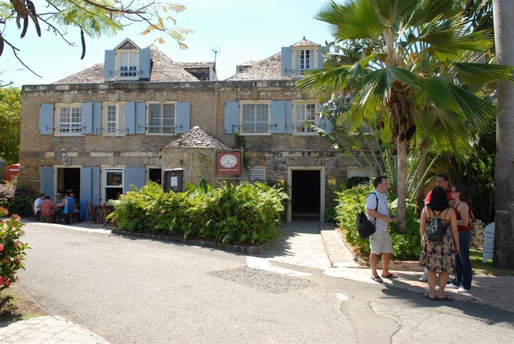 Copper And Lumber Store Hotel English Harbour Екстериор снимка